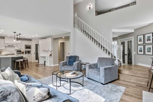 9 Sheep River Heath, Okotoks, AB - Indoor Photo Showing Living Room