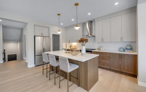 3 Tillotson Downs, Okotoks, AB - Indoor Photo Showing Kitchen With Stainless Steel Kitchen With Upgraded Kitchen