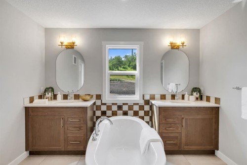 3 Tillotson Downs, Okotoks, AB - Indoor Photo Showing Bathroom