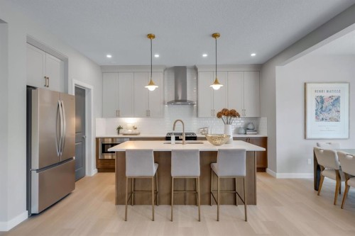 3 Tillotson Downs, Okotoks, AB - Indoor Photo Showing Kitchen With Stainless Steel Kitchen With Upgraded Kitchen