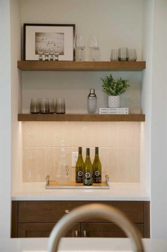 460 Discovery Place Sw, Calgary, AB - Indoor Photo Showing Other Room