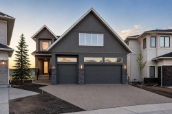 460 Discovery Place SW Calgary, AB T3H 6A2