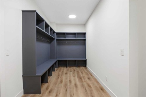 460 Discovery Place Sw, Calgary, AB - Indoor Photo Showing Other Room