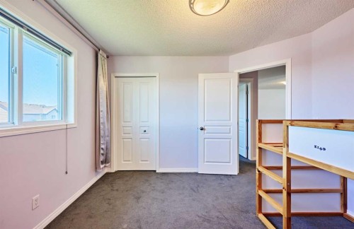 153 Royal Birch Bay Nw, Calgary, AB - Indoor Photo Showing Other Room