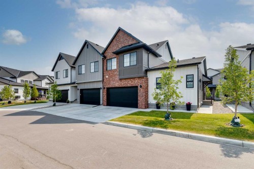 1803-201 Cooperswood Green SW Airdrie, AB T4B 5R2