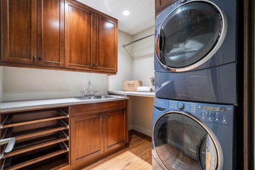 10819 Willowfern Drive Se, Calgary, AB - Indoor Photo Showing Laundry Room