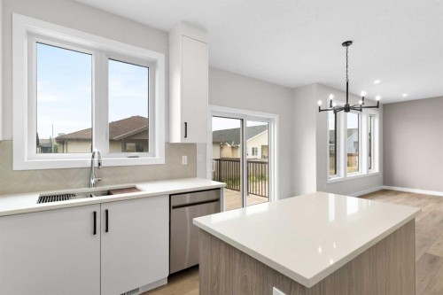 58 Vincent Crescent, Olds, AB - Indoor Photo Showing Kitchen With Upgraded Kitchen