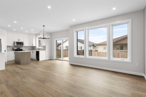 58 Vincent Crescent, Olds, AB - Indoor Photo Showing Other Room