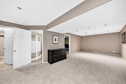 163 Valley Crest Close Nw, Calgary, AB - Indoor Photo Showing Other Room