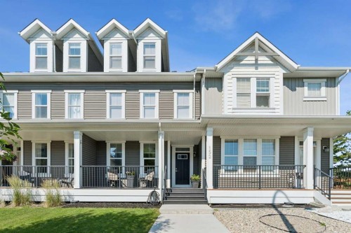 152 South Point Court SW Airdrie, AB T4B 4K9