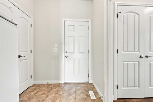 14 Ridge View Place, Cochrane, AB - Indoor Photo Showing Other Room