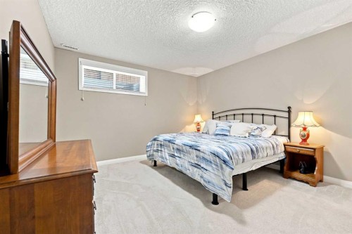 14 Ridge View Place, Cochrane, AB - Indoor Photo Showing Bedroom