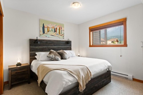 209-1160 Railway Avenue, Canmore, AB 