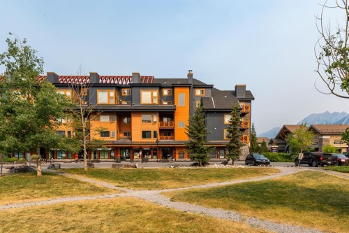 209-1160 Railway Avenue, Canmore, AB 