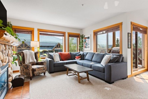 209-1160 Railway Avenue, Canmore, AB 