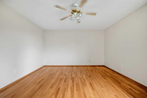 115 Macewan Park Circle, Calgary, AB - Indoor Photo Showing Other Room