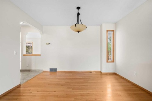 115 Macewan Park Circle, Calgary, AB - Indoor Photo Showing Other Room