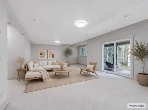 9318 14 Avenue Sw, Calgary, AB - Indoor