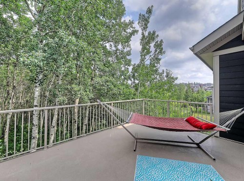 9318 14 Avenue Sw, Calgary, AB - Outdoor With Exterior