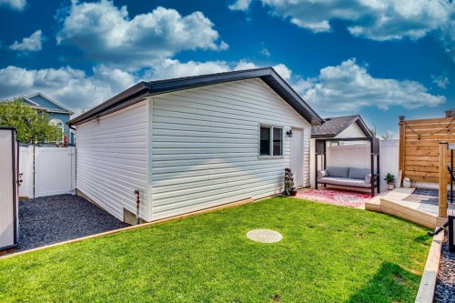 1105 Country Hills Circle Nw, Calgary, AB - Outdoor With Exterior