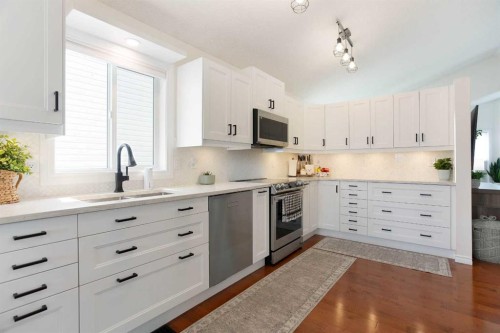 1105 Country Hills Circle Nw, Calgary, AB - Indoor Photo Showing Kitchen With Upgraded Kitchen
