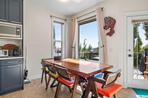 216 Tuscany Ridge View Nw, Calgary, AB - Indoor Photo Showing Dining Room