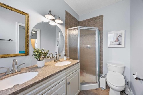 216 Tuscany Ridge View Nw, Calgary, AB - Indoor Photo Showing Bathroom