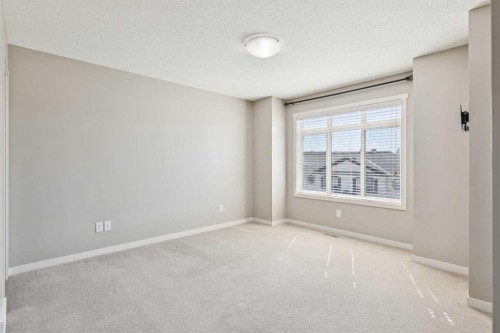 409 Copperpond Landing Se, Calgary, AB - Indoor Photo Showing Other Room
