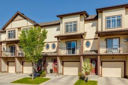 409 Copperpond Landing SE Calgary, AB T2Z 1G9
