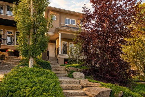3611 Parkhill Street Sw, Calgary, AB - Outdoor