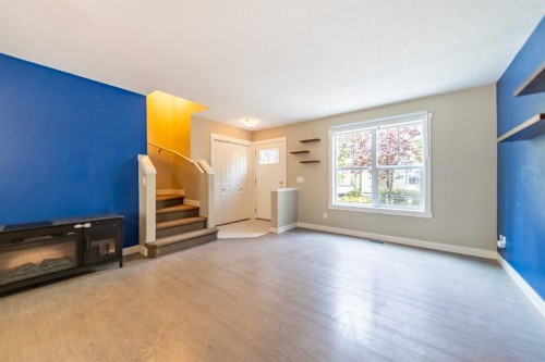941 Mckenzie Towne Manor Se, Calgary, AB - Indoor Photo Showing Other Room
