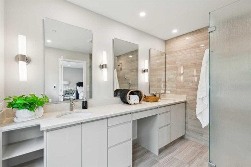 58 Candle Terrace Sw, Calgary, AB - Indoor Photo Showing Bathroom