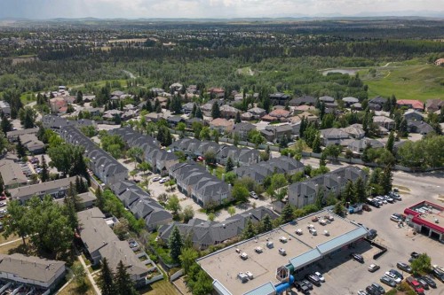 58 Candle Terrace Sw, Calgary, AB - Outdoor With View