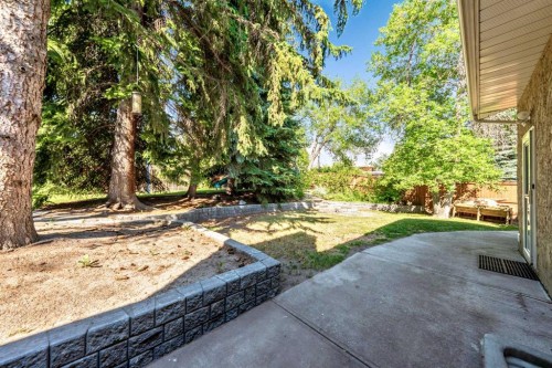 224 Varsity Crescent Nw, Calgary, AB - Outdoor