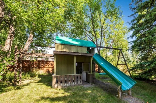 224 Varsity Crescent Nw, Calgary, AB - Outdoor