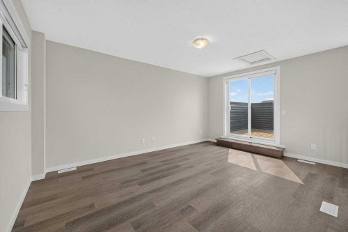 709-474 Seton Circle Se, Calgary, AB - Indoor Photo Showing Other Room