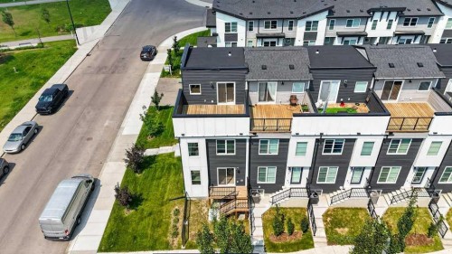 709-474 Seton Circle Se, Calgary, AB - Outdoor With Facade