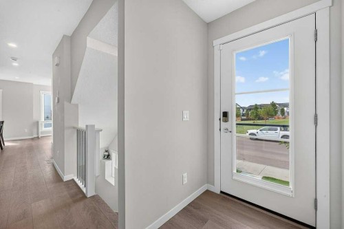 709-474 Seton Circle Se, Calgary, AB - Indoor Photo Showing Other Room