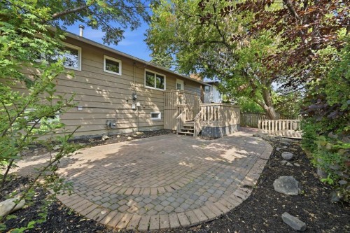 248 Parkland Crescent Se, Calgary, AB - Outdoor