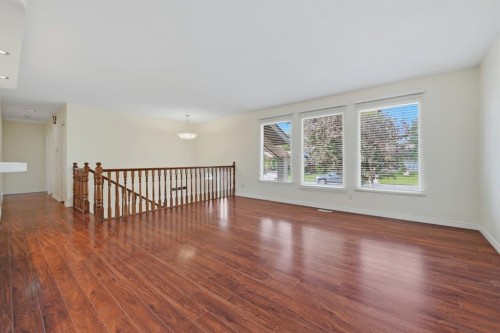 248 Parkland Crescent Se, Calgary, AB - Indoor Photo Showing Other Room