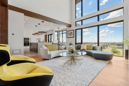 315 Aspen Ridge Place Sw, Calgary, AB - Indoor Photo Showing Living Room
