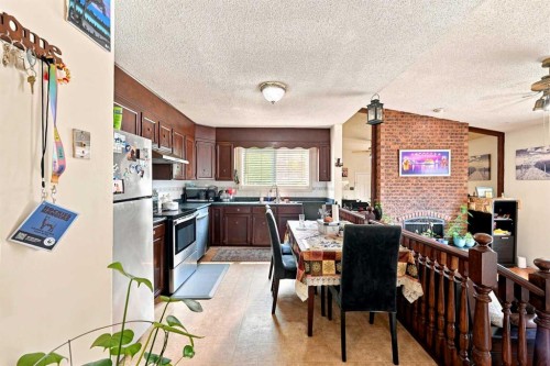 619 Whiteridge Road Ne, Calgary, AB - Indoor