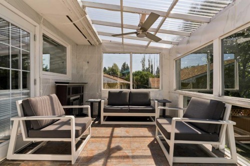 1824 Lake Bonavista Drive Se, Calgary, AB - Indoor