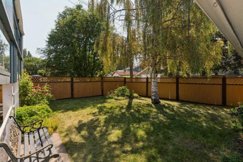 1824 Lake Bonavista Drive Se, Calgary, AB - Outdoor