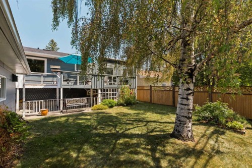 1824 Lake Bonavista Drive Se, Calgary, AB - Outdoor