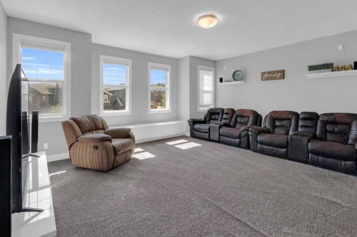 286 Nolan Hill Boulevard Nw, Calgary, AB - Indoor Photo Showing Living Room