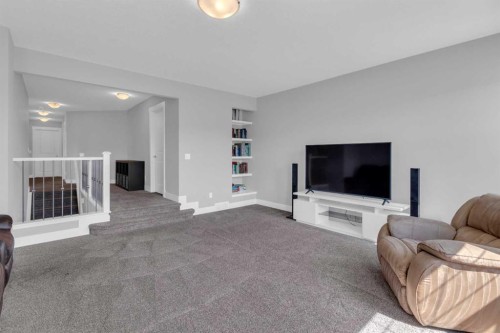 286 Nolan Hill Boulevard Nw, Calgary, AB - Indoor Photo Showing Living Room