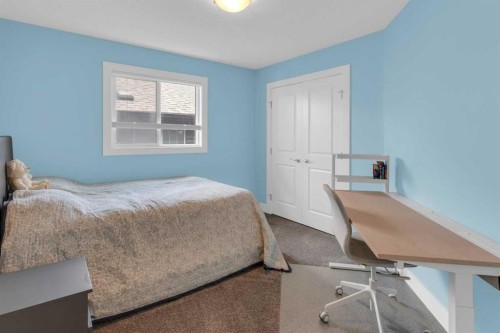 286 Nolan Hill Boulevard Nw, Calgary, AB - Indoor Photo Showing Bedroom