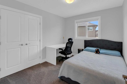 286 Nolan Hill Boulevard Nw, Calgary, AB - Indoor Photo Showing Bedroom