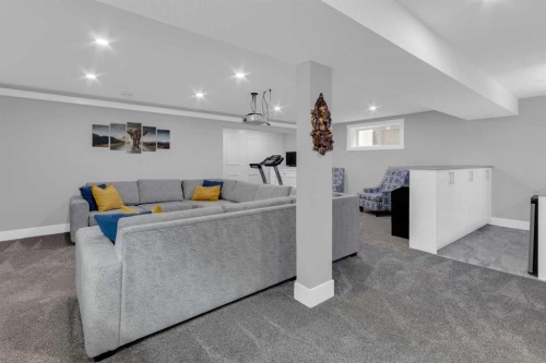 286 Nolan Hill Boulevard Nw, Calgary, AB - Indoor